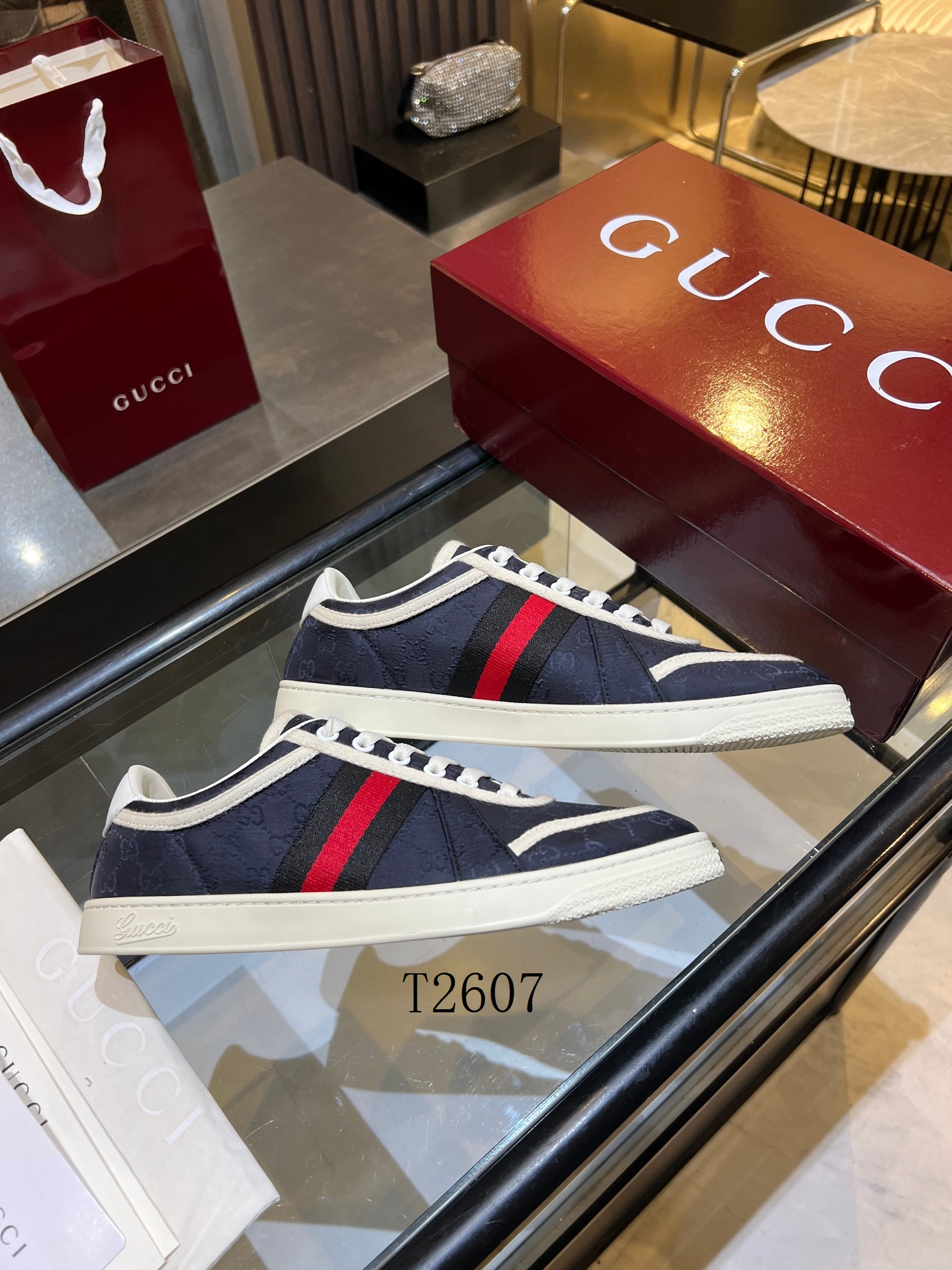 Gucci sz39-45 h0705